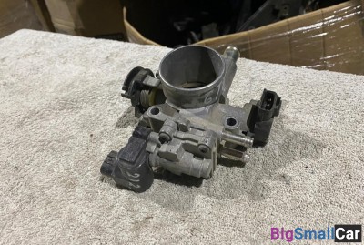 Дроссельная заслонка Toyota Corolla 150 - купить Оренбурге