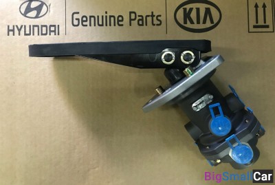 Педаль тормоза с краном Hyundai HD 170 593107C000 - купить Оренбурге