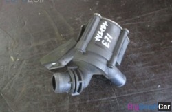 Дополнительная водяная помпа n63 (11 Двигатель) 11517566335 - купить Оренбурге